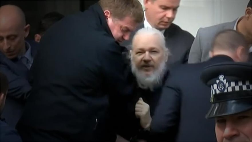 Tζούλιαν Ασάνζ: Η οπτική μεταμόρφωση του «mr Wikileaks» - Φωτογραφία 4