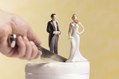 Πόσο διαρκεί ένα γάμος στην Ελλάδα και πότε διαλύεται - Aύξηση 74% στα διαζύγια! - Φωτογραφία 1