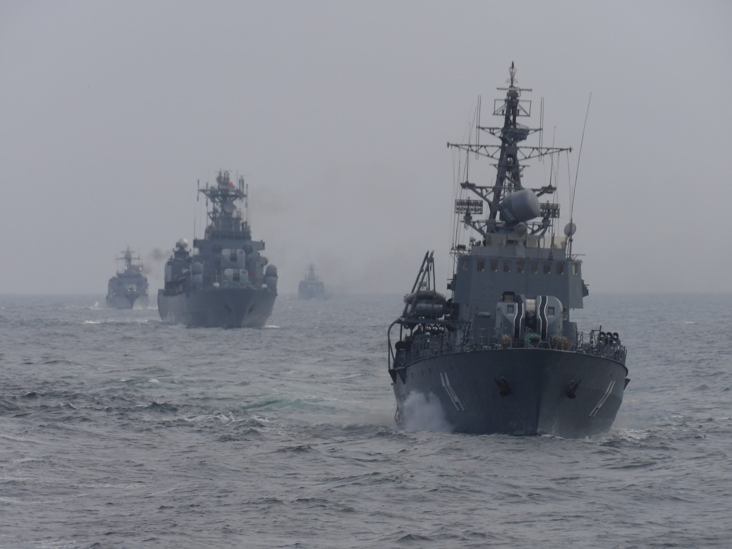 Πλοίο του Πολεμικού Ναυτικού σε άσκηση στη Μαύρη Θάλασσα - Φωτογραφία 3
