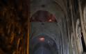Παναγία των Παρισίων: Οι πρώτες φωτογραφίες από το εσωτερικό του ναού - Φωτογραφία 5