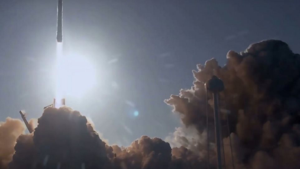 Τμήμα του πυραύλου Falcon Heavy της Space X «επέστρεψε» από το διάστημα για να χαθεί τελικά... σε φουρτούνα! - Φωτογραφία 1