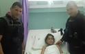 Δυο Έλληνες Αστυνομικοί Έσωσαν Την Ζωή 8χρονης Ρισκάροντας Την Ζωή Τους - Φωτογραφία 1