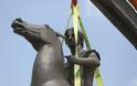 Άγαλμα του Μεγάλου Αλεξάνδρου τοποθετήθηκε στο κέντρο της Αθήνας [pics] - Φωτογραφία 3