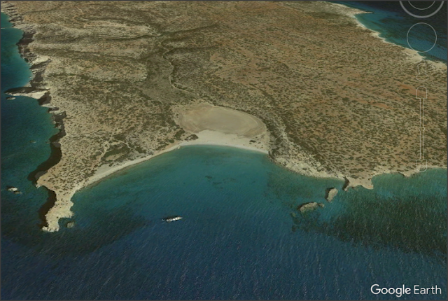 Η μυστηριώδης παραλία της Τρυπητής στη Γαύδο και το παράξενο σύμβολο - Φωτογραφία 3