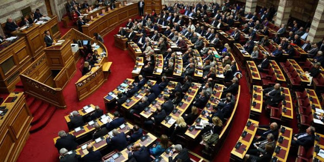 Νομοσχέδιο Ενόπλων Δυνάμεων: Τι είπε ο Αποστολάκης στη Βουλή - Φωτογραφία 1