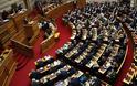 Νομοσχέδιο Ενόπλων Δυνάμεων: Τι είπε ο Αποστολάκης στη Βουλή