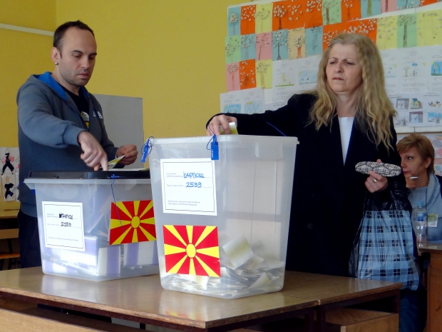 Σκόπια: Κρίσιμες προεδρικές εκλογές την Κυριακή ...στη «σκιά» της Συμφωνίας των Πρεσπών - Φωτογραφία 1