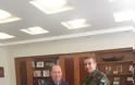 Επίσκεψη στον Αντιπεριφερειάρχη Καστοριάς του απερχόμενου & νέου Διοικητή του 15ου ΣΠ/ ''XVΜΠ'' - Φωτογραφία 3