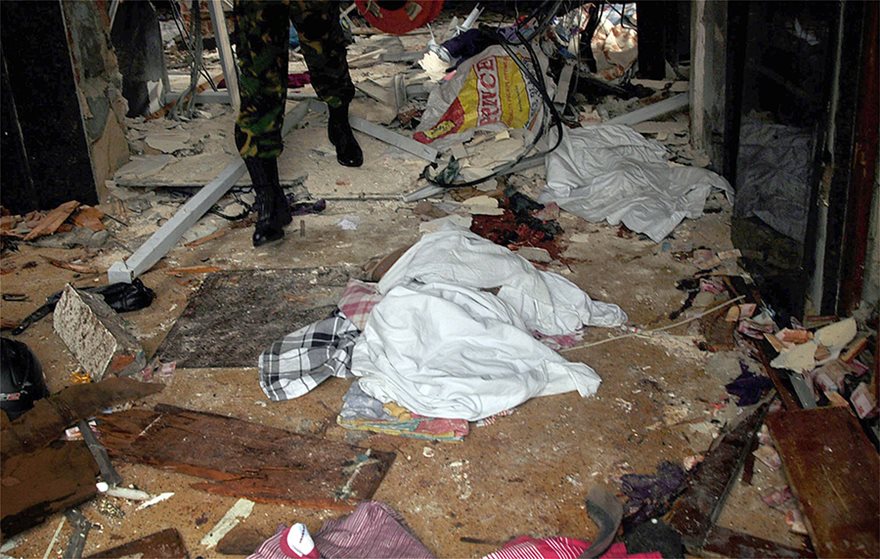 Ανείπωτη τραγωδία στη Σρι Λάνκα: Στους 207 οι νεκροί των επιθέσεων - Φωτογραφία 2
