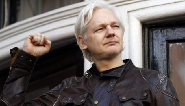 Wikileaks: Αυτές είναι οι δέκα μεγάλες αποκαλύψεις που έκανε ο Ασάνζ και τον μετέτρεψαν σε υπ’ αριθμόν ένα δημόσιο εχθρό των ΗΠΑ - Φωτογραφία 1