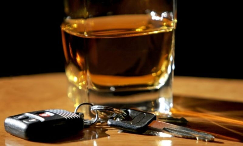 Ελληνική Ιατροδικαστική Εταιρία: Το 35% των Ελλήνων οδηγεί ακόμη κι αν έχει καταναλώσει αλκοόλ - Φωτογραφία 1