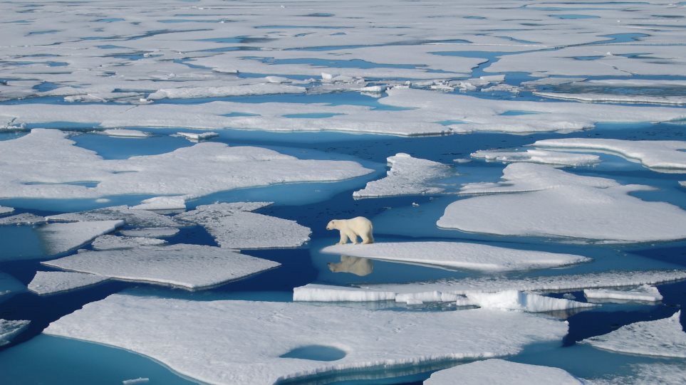 Αρκτική: «Καμπανάκι» επιστημόνων από το λιώσιμο πάγων - Θα έχει συνέπειες 70 τρισ. δολαρίων - Φωτογραφία 1