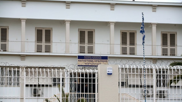«Μαφία φυλακών»: Στο νοσοκομείο ο δικηγόρος Γιώργος Αντωνόπουλος... - Φωτογραφία 1