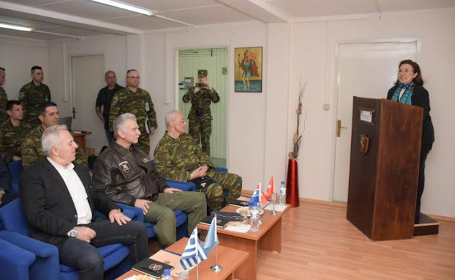 Στο Κόσοβο ο ΥΕΘΑ Ε. Αποστολάκης και οι Αρχηγοί ΓΕΕΘΑ και ΓΕΣ - Φωτογραφία 1