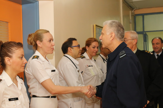 Επίσκεψη Αρχηγού ΓΕΕΘΑ σε Στρατιωτικά Νοσοκομεία των Ενόπλων Δυνάμεων - Φωτογραφία 1