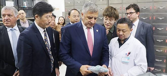 Ο Πρόεδρος του ΙΣΑ στην Κίνα για συνεργασία με το Διεθνές Κέντρο Τουρισμού Υγείας - Φωτογραφία 1