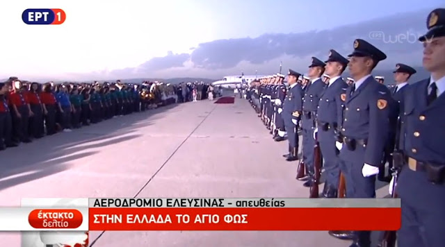 LIVE η άφιξη του Αγίου Φωτός... - Φωτογραφία 3