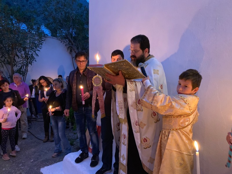 Έγινε η Ανάσταση στο Λουτρό Σφακίων... - Φωτογραφία 3