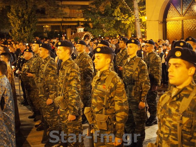 Γρεβενά: Χριστός Ανέστη – Ανάσταση στον Μητροπολιτικό Ναό - 2019 (εικόνες + video) - Φωτογραφία 4