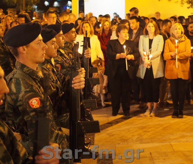 Γρεβενά: Χριστός Ανέστη – Ανάσταση στον Μητροπολιτικό Ναό - 2019 (εικόνες + video) - Φωτογραφία 40