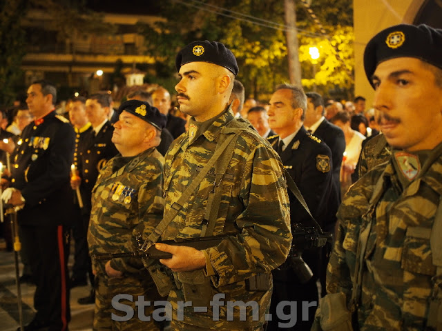 Γρεβενά: Χριστός Ανέστη – Ανάσταση στον Μητροπολιτικό Ναό - 2019 (εικόνες + video) - Φωτογραφία 46