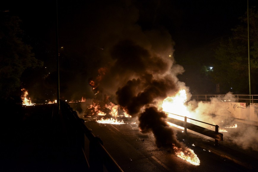 Η εκρηκτική Ανάσταση στο Νέο Κόσμο... - Φωτογραφία 7