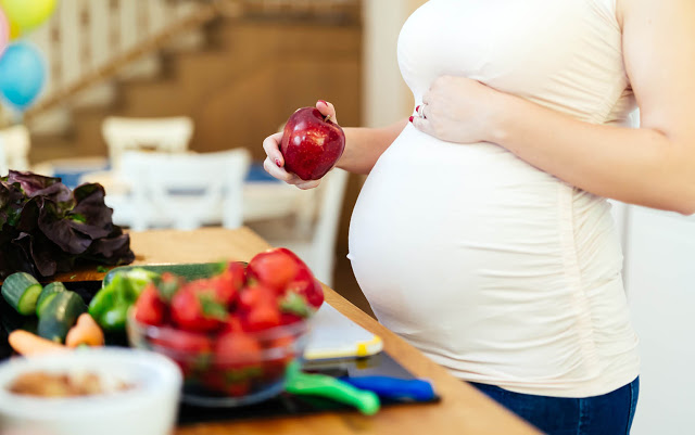 Ποια φρούτα πρέπει να αποφεύγουν οι έγκυες γυναίκες; - Φωτογραφία 1