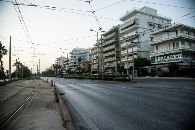 Πόλη-φάντασμα η Αθήνα... - Φωτογραφία 7