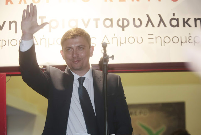 Δείτε φωτο απο τα εγκαίνια του εκλογικού κέντρου του ΓΙΑΝΝΗ ΤΡΙΑΝΤΑΦΥΛΛΑΚΗ στον ΑΣΤΑΚΟ με το φακό του ΧΡΗΣΤΟΥ ΜΠΟΝΗ - Φωτογραφία 3