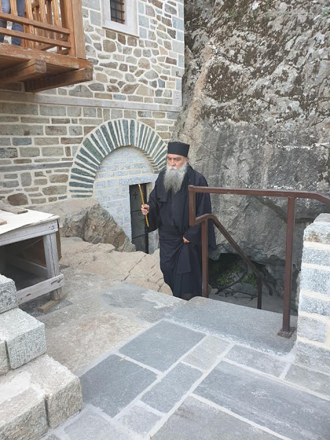 11977 - Δευτέρα του Πάσχα στην Ιερά Μονή Αγίου Παύλου στο Άγιο Όρος (φωτογραφίες) - Φωτογραφία 18
