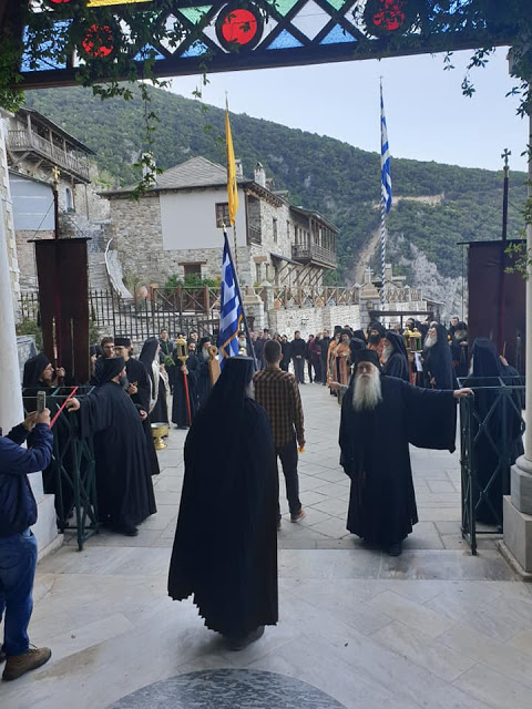 11977 - Δευτέρα του Πάσχα στην Ιερά Μονή Αγίου Παύλου στο Άγιο Όρος (φωτογραφίες) - Φωτογραφία 2