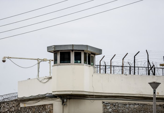 Βρετανικό δικαστήριο δεν εκδίδει καταδικασμένη στην Ελλάδα εξαιτίας των συνθηκών στις φυλακές - Φωτογραφία 1