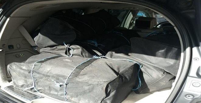 Καστοριά: Έκρυβε 72 κιλά κάνναβη μέσα σε πολυτελές τζιπ - Φωτογραφία 1