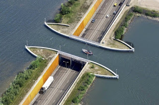 Ολλανδία: ΑΥΤΗ είναι η γέφυρα που σπάει όλους τους νόμους της φυσικής... (Φωτογραφίες και ΒΙΝΤΕΟ) - Φωτογραφία 1