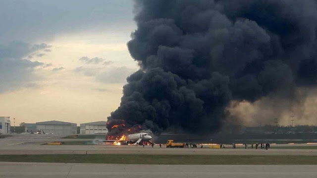Μόσχα: 41 νεκροί από φωτιά σε αεροσκάφος που πραγματοποίησε αναγκαστική προσγείωση - Φωτογραφία 1