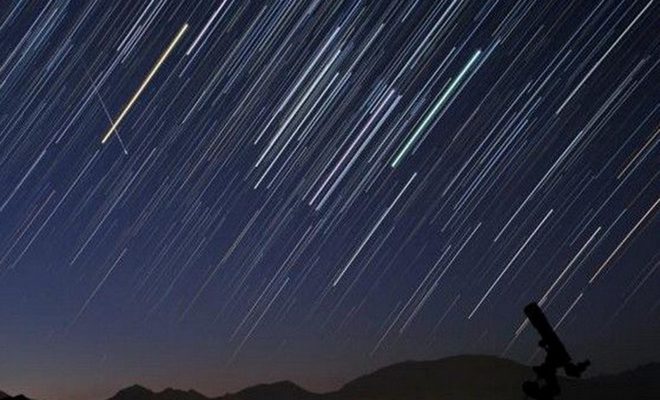 Πεφταστέρια απόψε Δευτέρα – Οι Υδροχοΐδες του κομήτη του Χάλεϊ - Φωτογραφία 1