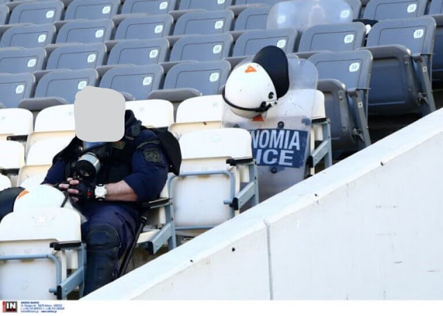Aστυνομικός κοιμήθηκε στην κερκίδα του ΟΑΚΑ (ΦΩΤΟ) - Φωτογραφία 2