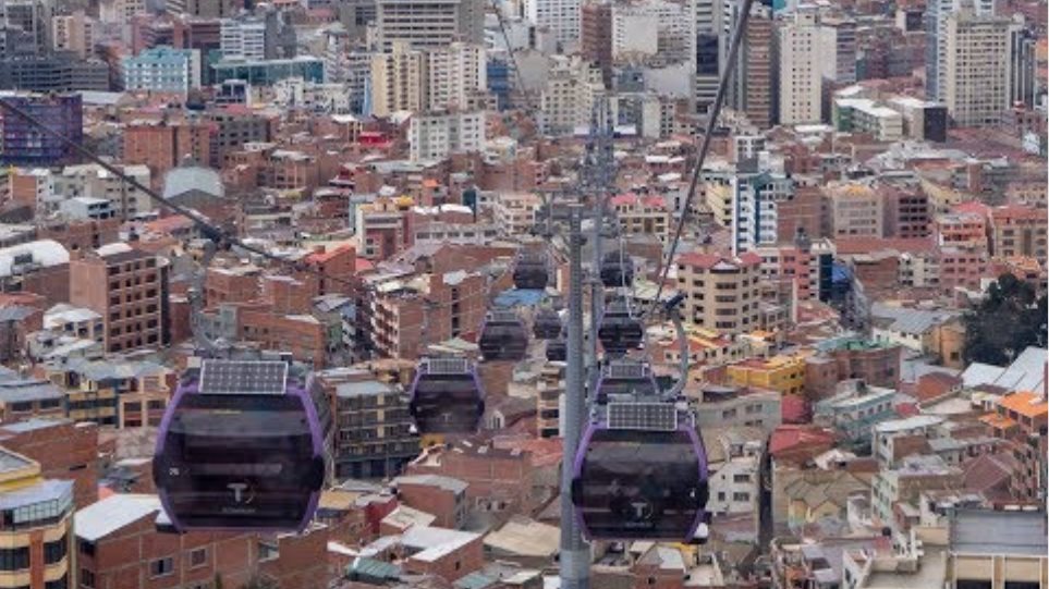 Βολιβία: Δέκα γραμμές τελεφερίκ -αντί για μετρό- λύνουν το κυκλοφοριακό της Λα Παζ - Φωτογραφία 2
