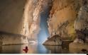 Τοπία που κόβουν την ανάσα: Ατρόμητοι ταξιδιώτες στις ανεξερεύνητες σπηλιές της Κίνας (BINTEO και Φωτογραφίες)!!