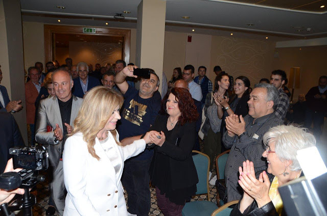 Με πολύ κόσμο η προεκλογική συγκέντρωση στους ετεροδημότες της Αθήνας της ΧΡΙΣΤΙΝΑΣ ΣΤΑΡΑΚΑ -ΦΩΤΟ - Φωτογραφία 56