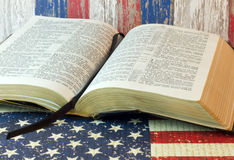 Εκστρατεία για διδασκαλία της Βίβλου στα σχολεία στην Αμερική - Φωτογραφία 1