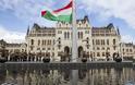 Ουγγαρία: Σάλος με τον πρόεδρο του κοινοβουλίου - Εξισώνει τους ομοφυλόφιλους με τους παιδόφιλους