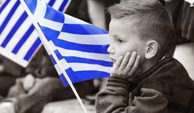 Η Ελλάδα αργοπεθαίνει: Μόλις 2 γεννήσεις για κάθε 3 θανάτους... - Φωτογραφία 1