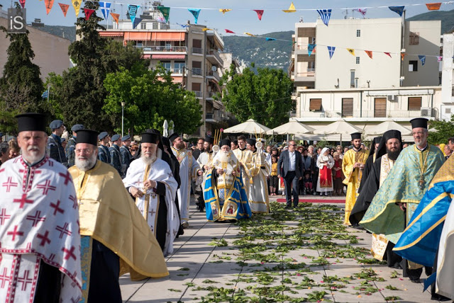 12061 - Αφίχθη στον Βόλο η ιερά Εικόνα της Παναγίας Φοβεράς Προστασίας από το Άγιον Όρος - Φωτογραφία 12