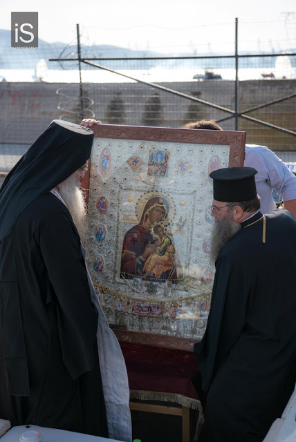 12061 - Αφίχθη στον Βόλο η ιερά Εικόνα της Παναγίας Φοβεράς Προστασίας από το Άγιον Όρος - Φωτογραφία 19