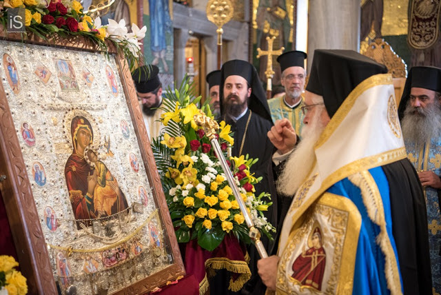 12061 - Αφίχθη στον Βόλο η ιερά Εικόνα της Παναγίας Φοβεράς Προστασίας από το Άγιον Όρος - Φωτογραφία 32