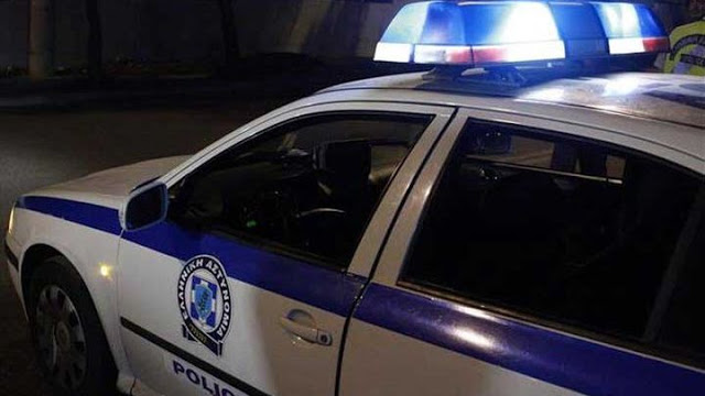 Θεσσαλονίκη: Μπήκαν με όπλο σε κοσμηματοπωλείο - Φωτογραφία 1