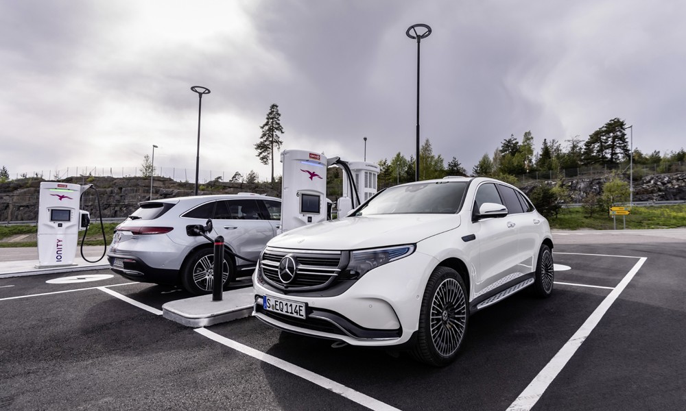 Mercedes-Benz EQC 400 4MATIC - Φωτογραφία 3