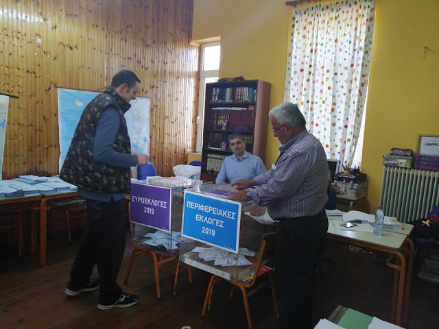 Εκλογές 2019: Ομαλά εξελίσσεται η εκλογική διαδικασία σε Χρυσοβίτσα, Αγράμπελο και Πρόδρομο - Φωτογραφία 15