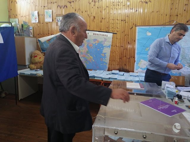 Εκλογές 2019: Ομαλά εξελίσσεται η εκλογική διαδικασία σε Χρυσοβίτσα, Αγράμπελο και Πρόδρομο - Φωτογραφία 4